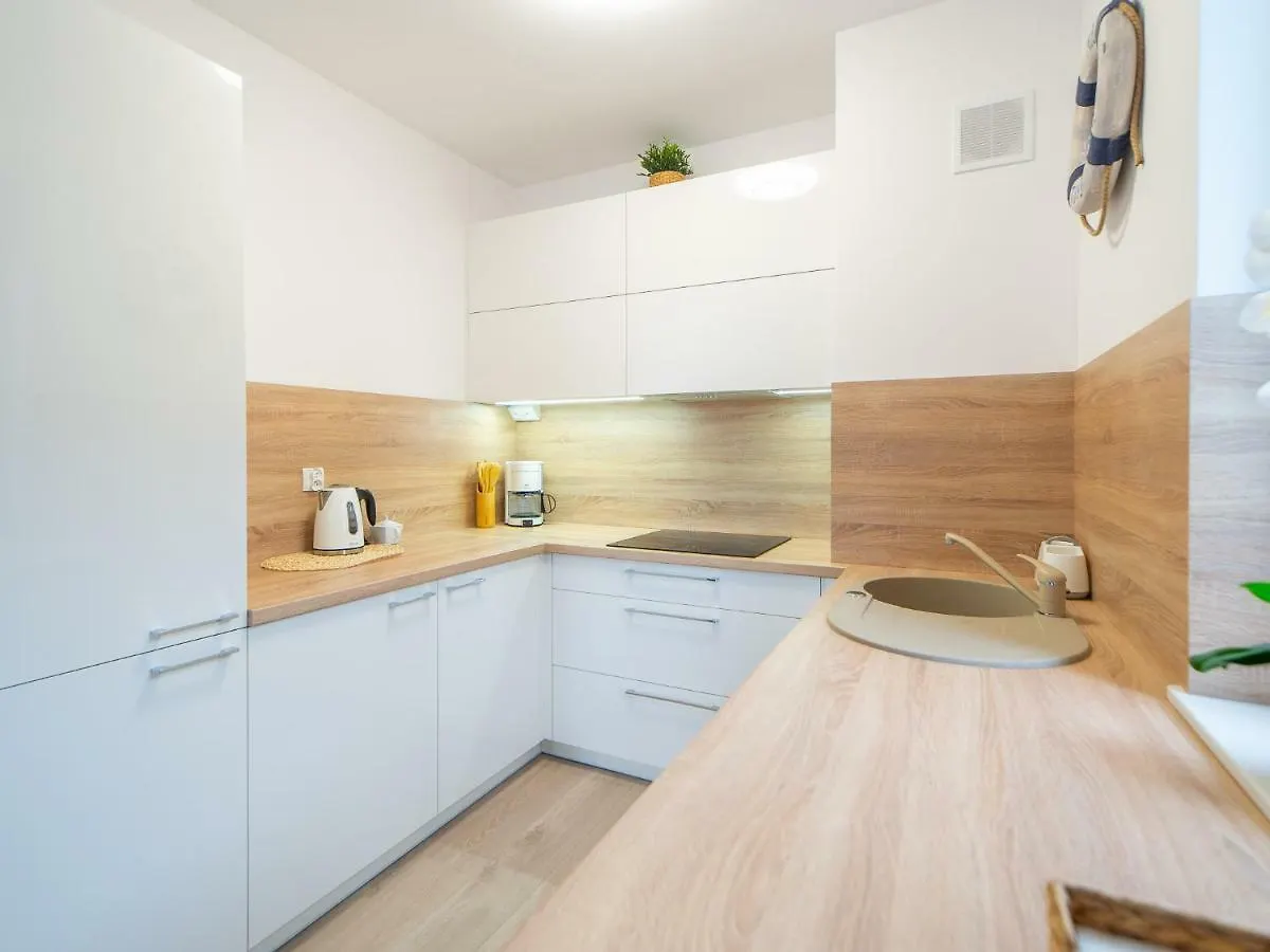 Apartament Happy Time Spa - Kolobrzeg 0*,  Poland